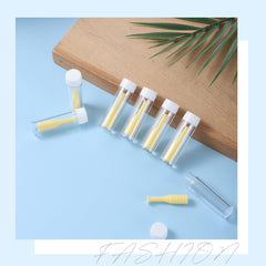 In-use demonstration of lens removal with suction cup