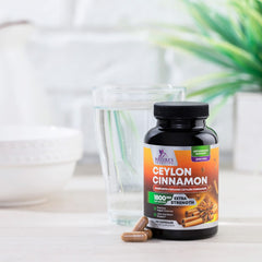 Close-up of 120 cinnamon capsules inside a bottle