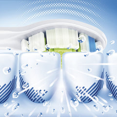 Includes 4 brush heads and 4 hygienic travel caps