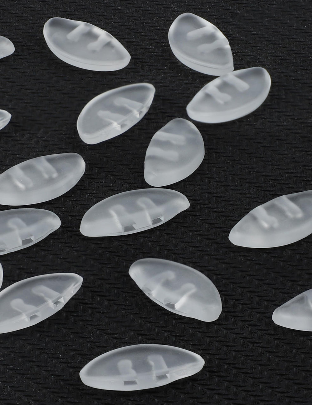 Installation guidance and compatibility for nose pads across frames