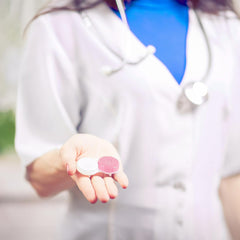 Eight color options available for color-coded lens cases