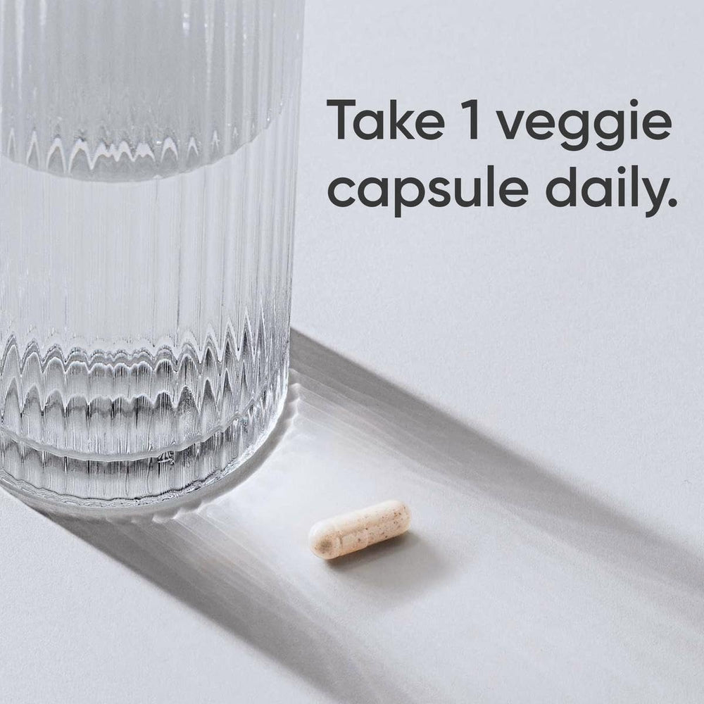 Capsules close-up showing 520mg per serving