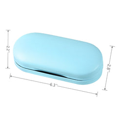 Close-up of glasses slot inside the case with soft lining