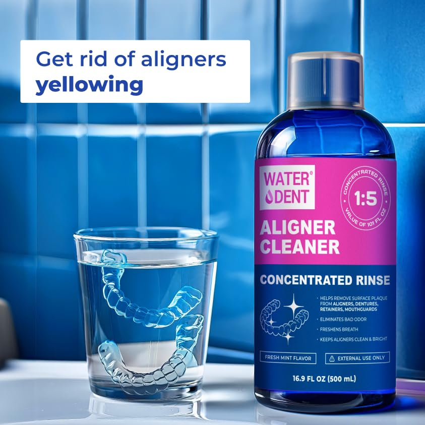 Aligners soaking in ALIGNER Cleaner Rinse for 10 minutes