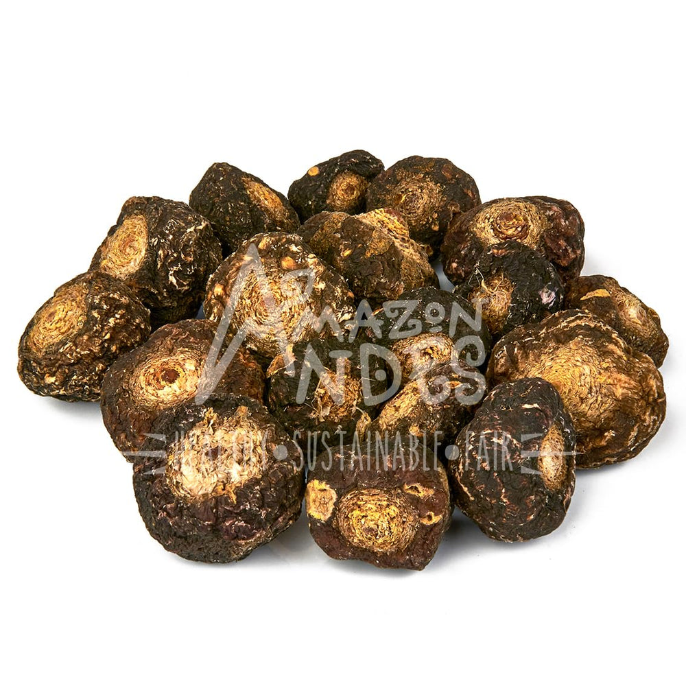 Amazon Andes Black Maca and Huanarpo roots image shows sun-dried roots for natural energy.