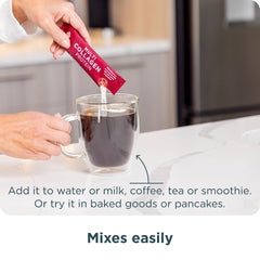 Collagen powder dissolving instantly in a beverage
