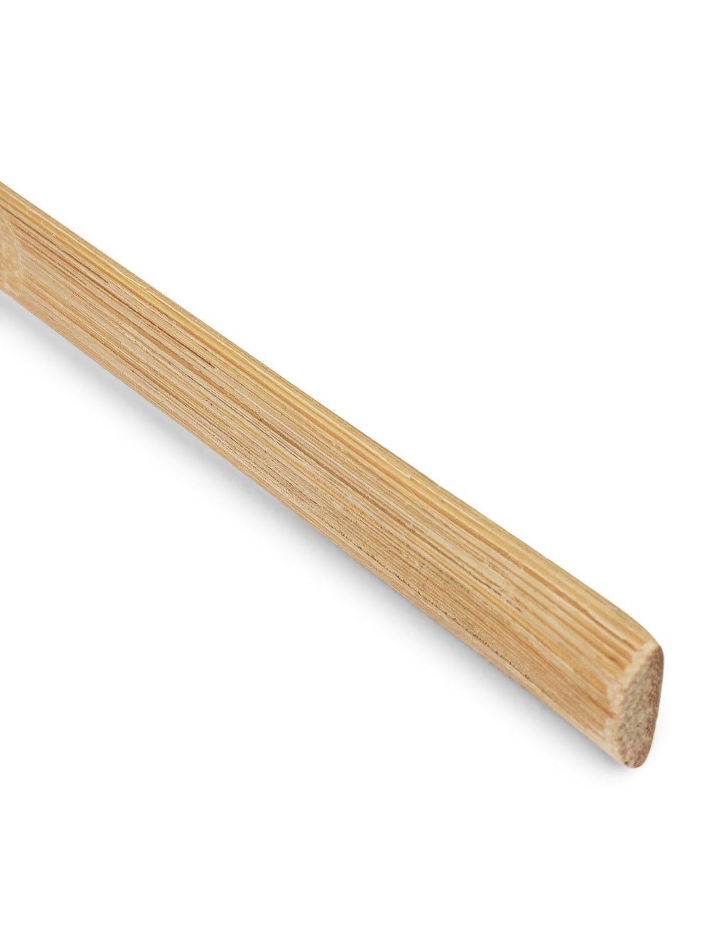 Bentodent bamboo tongue cleaner with ergonomic handle close-up