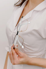 Replacement arm for sunglasses (black and gold options)