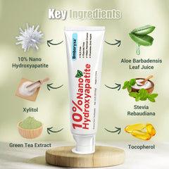 Highlight of natural ingredients including aloe, xylitol, stevia and green tea