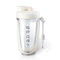 boieioe shaker 20oz capacity shown for on-the-go protein shakes