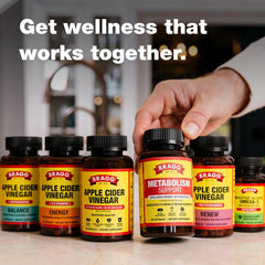 Bragg ACV capsules no artificial colors text near bottle highlighting clean ingredients