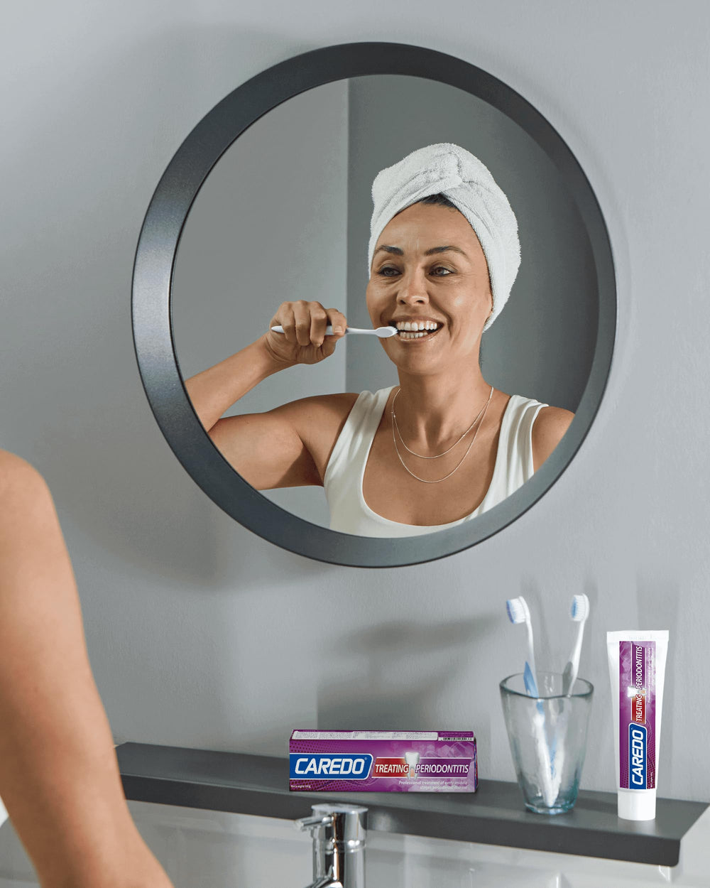 CAREDO fluoride-free toothpaste for bad breath and gum inflammation