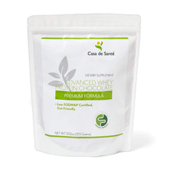 Casa de Sante low FODMAP protein powder scoop for gut-friendly shakes.