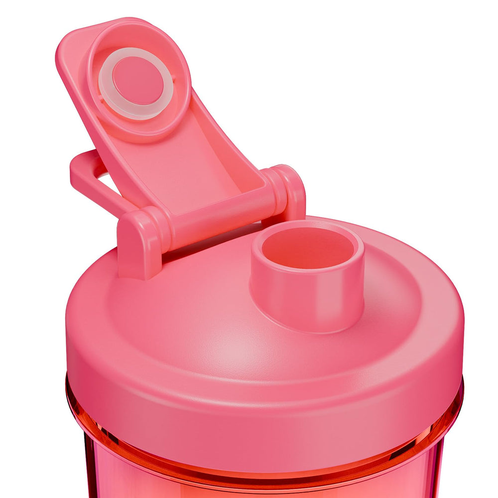 Cholas one-touch blending delivers silky shake texture.