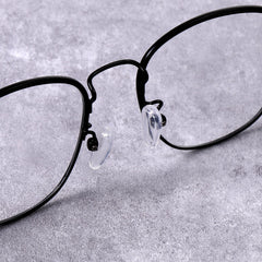 Cleaning cloth included with nose pad set