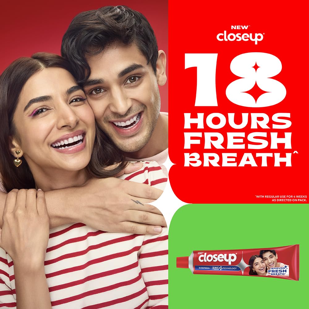 Closeup of toothpaste tube highlighting Zinc Fresh Technology