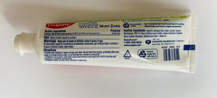 Colgate Sparkling White Mint toothpaste 6-pack on display – image 5