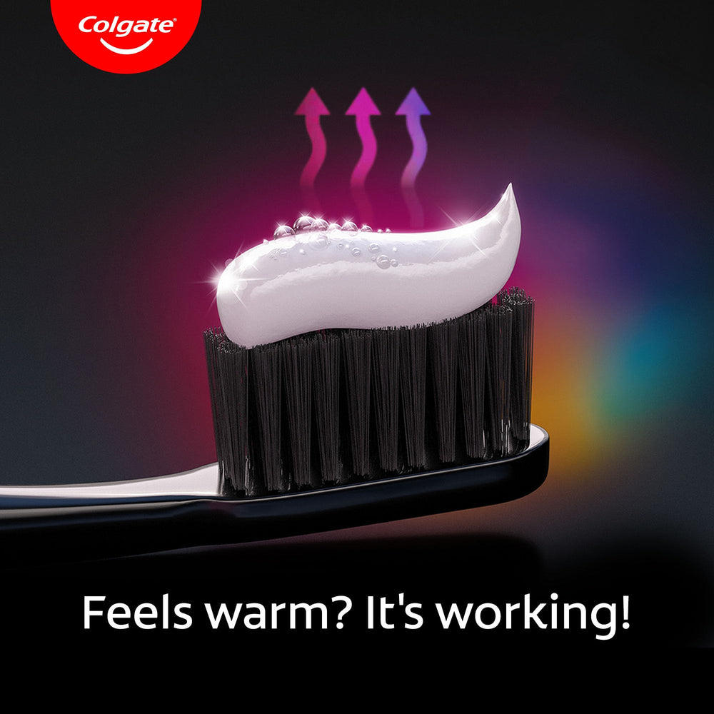 Whitening action graphic for Colgate Visible White O2