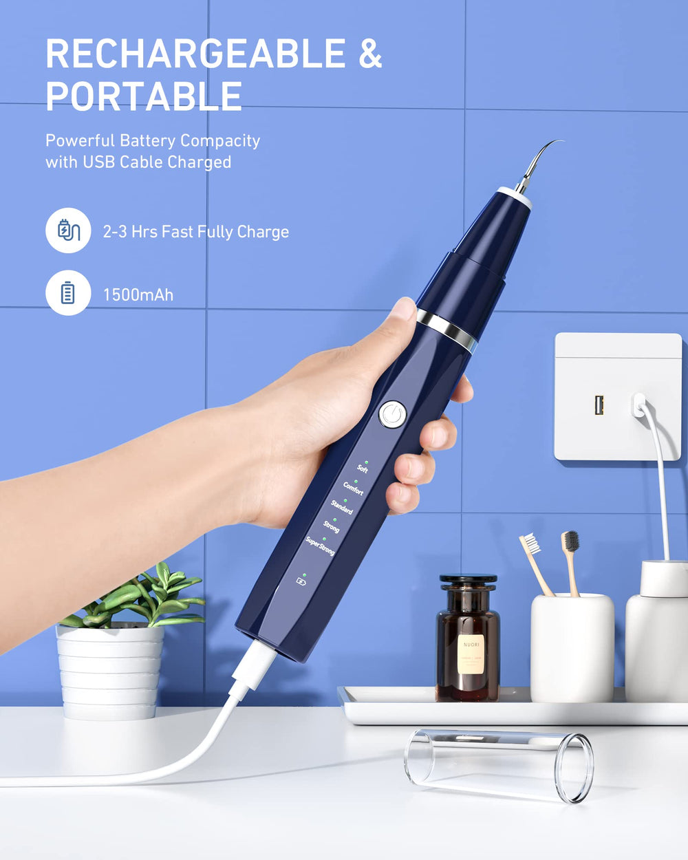 Compact handle design of the teeth cleaning kit