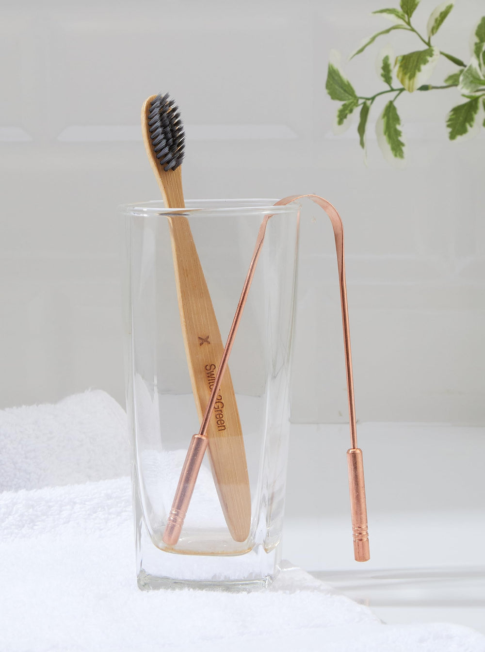 7-inch copper tongue scraper compact size for adults and teens