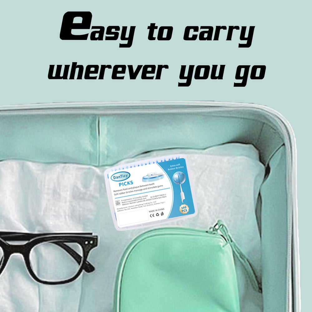 Ergonomic handle and compact design for comfortable cleaning