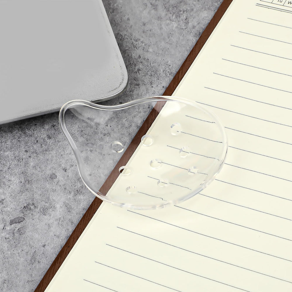 Spoon-shaped design for a better fit