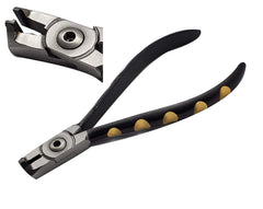 Close-up of tungsten carbide cutting edge on distal end cutter