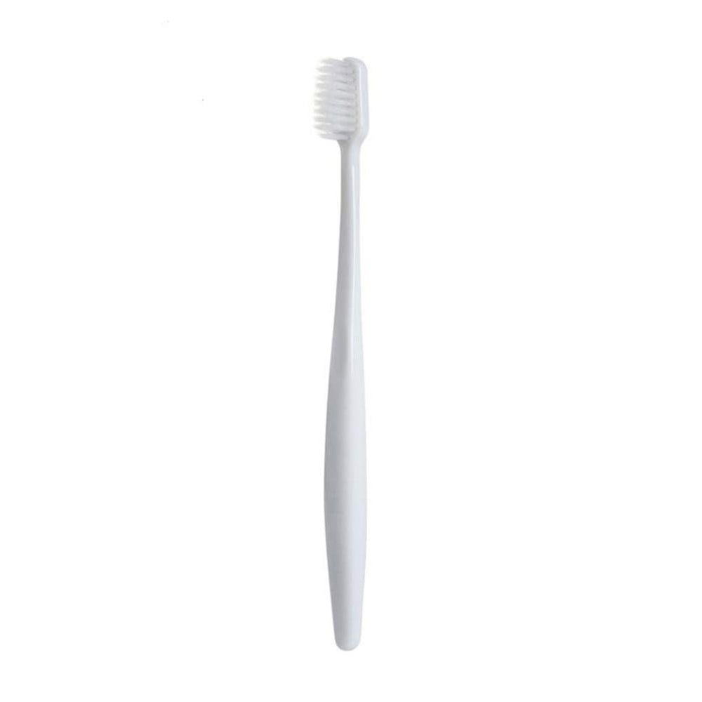 Close-up of ergonomic handle on DOITOOL toothbrush