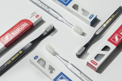 Close-up of DUJINDENT Ortho toothbrush bristles and U-shaped V-cut braces heads