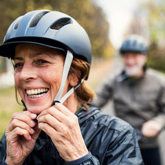 Close-up of label on Earthborn Elements Hawthorn Berry Extract bottle