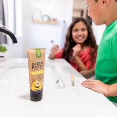 Toothpaste texture showing mud-like consistency