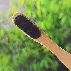 Wave-shaped ergonomic handle with thumb grip