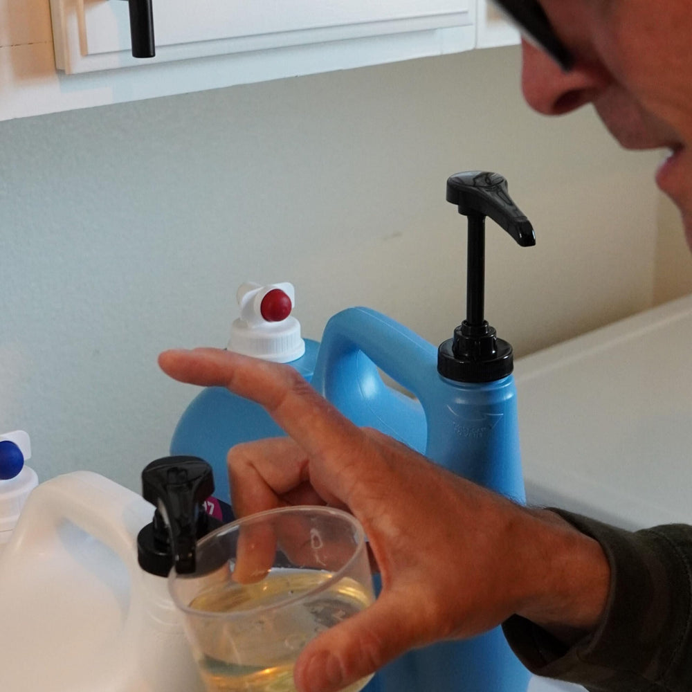 Mess-free, drip-free dispensing in action