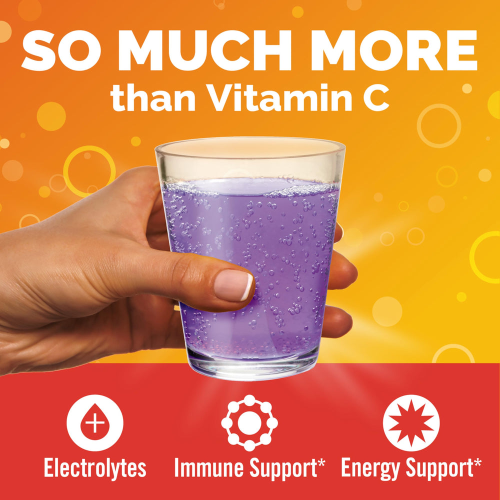 Individual sachets of Emergen-C Elderberry drink mix