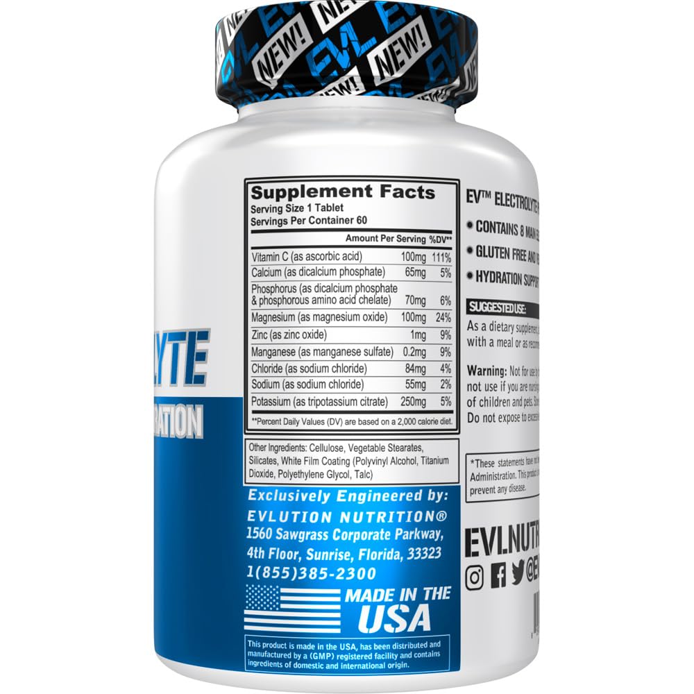 Serving tablet dissolving in water to demonstrate rapid hydration