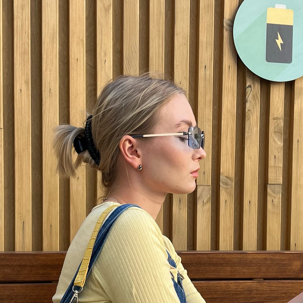 Packaging view showing 1 x metal eyeglass replacement arm