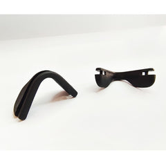U-shaped nose pad design on black glasses