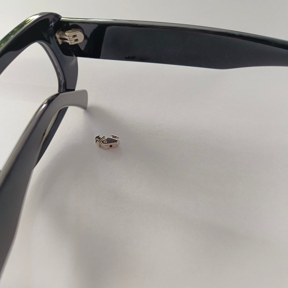 Complete KruPOVIUS hinge replacement kit