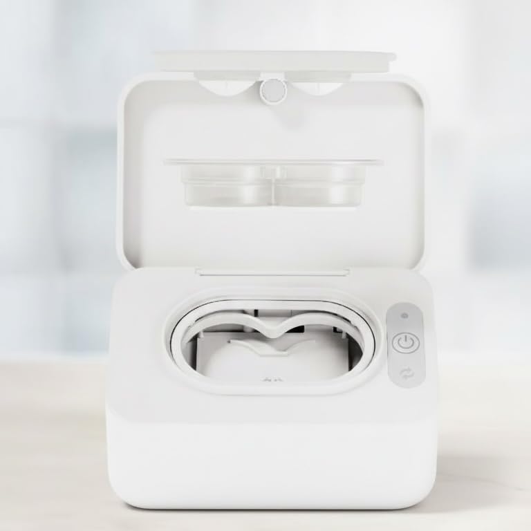 User-friendly cleaning station for soft and hybrid contact lenses