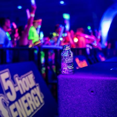 5-hour ENERGY Glow Motion energy shot 230mg graphic emphasizes quick alertness.