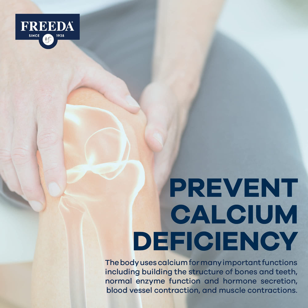 Powder being sprinkled onto food for easy mixing