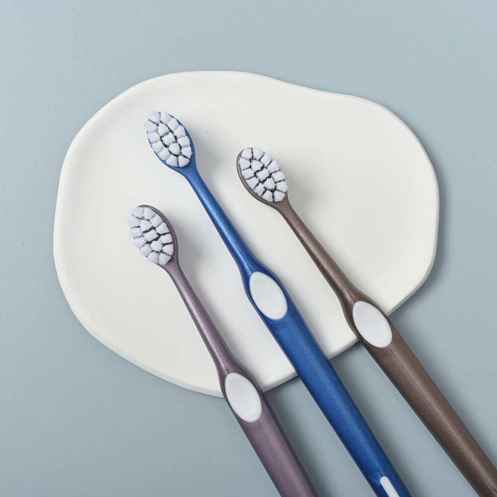 Six-toothbrush set in its box