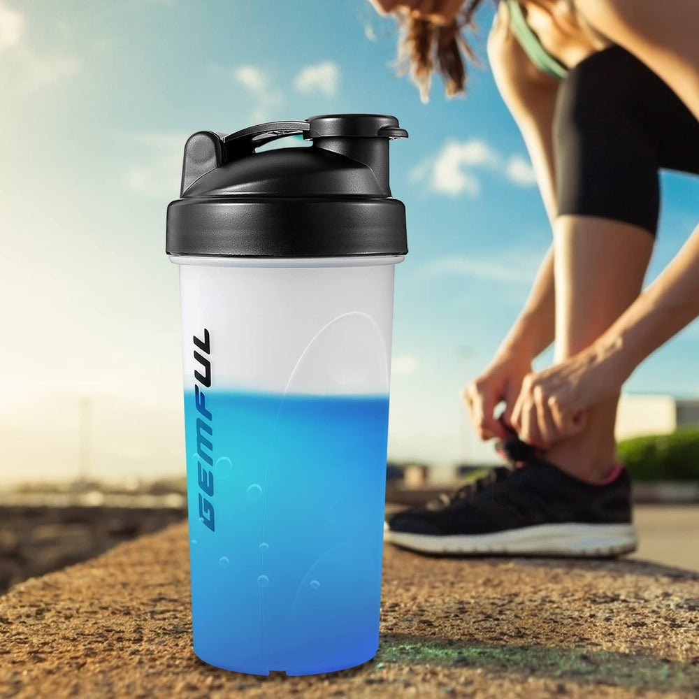 GEMFUL shaker supports protein shakes and smoothies on the go