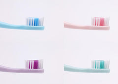 Kids toothbrush with compact head and soft bristles