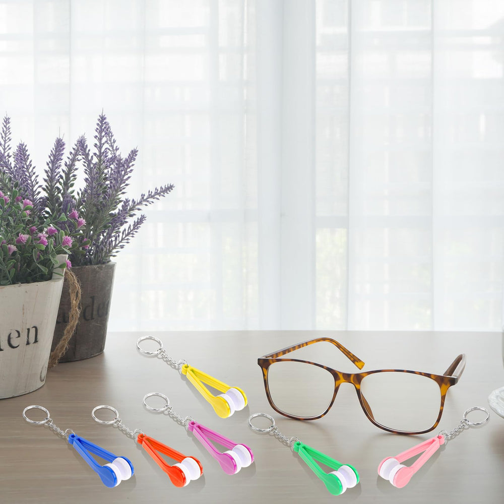 Green mini keychain glasses lens cleaner