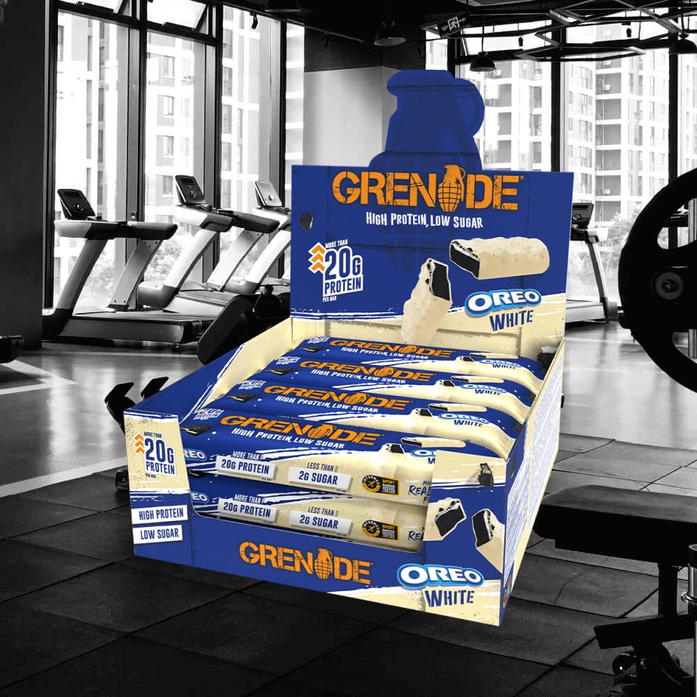 Grenade Oreo White High Protein Bar - angled view showing texture