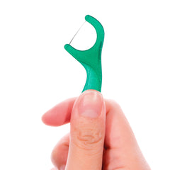Compact 3-pack travel-friendly GUM Professional Clean Floss Picks
