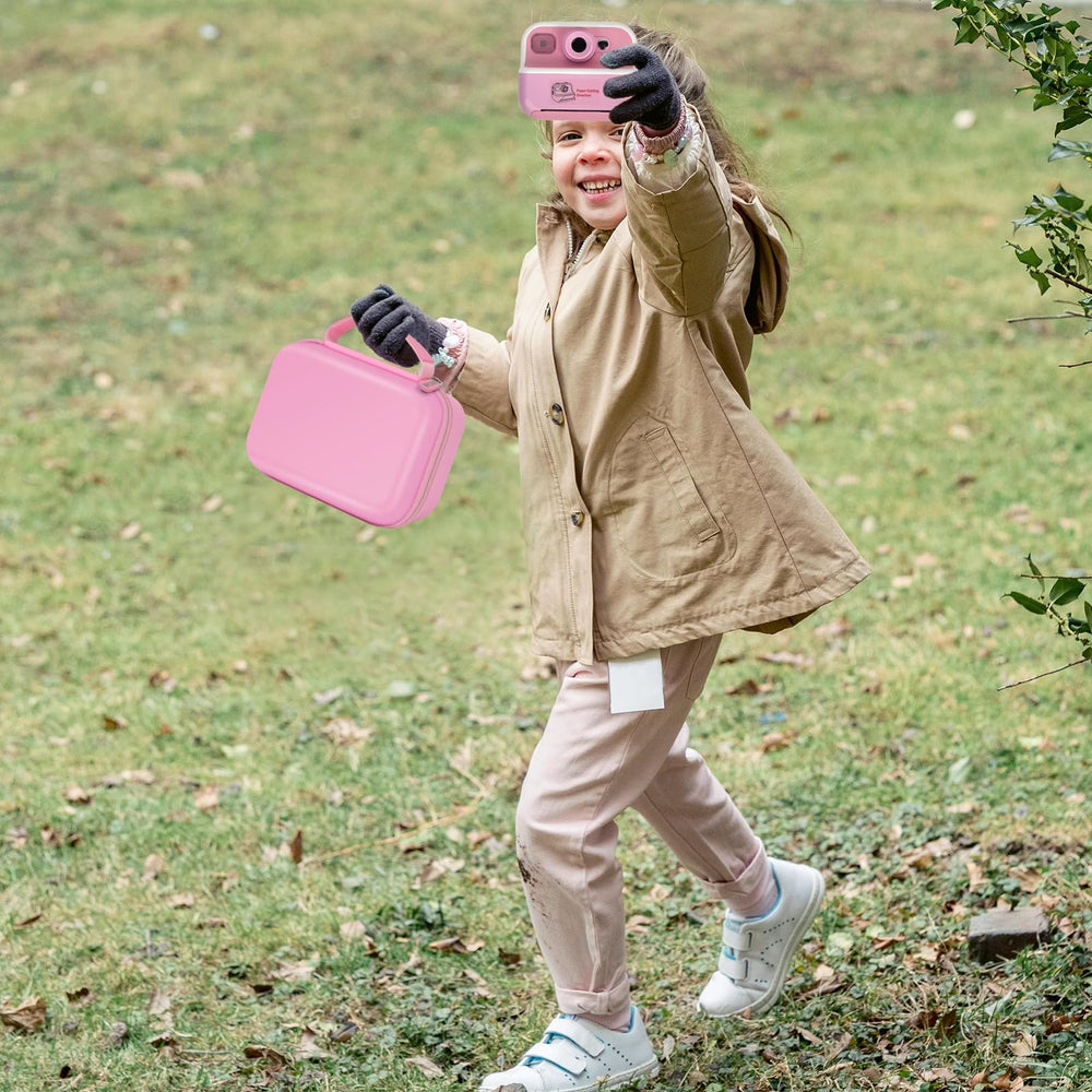 Mini digital camera bag with organized storage and handle