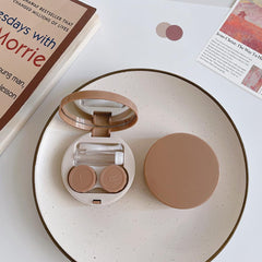 Portable contact lens case ideal for daily outdoor activities