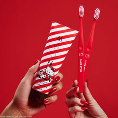 Holiday edition duo toothbrush packaging